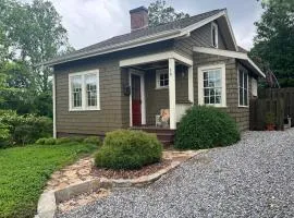Corner Cottage