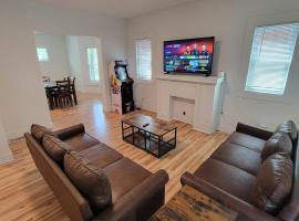 Short Walk to Niagara Falls 6 Bedrooms, hotel v destinaci Niagara Falls