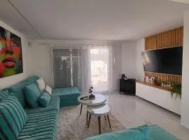 Escapada con Piscina Privada Paellero en Benissano -Tranquilidad Total