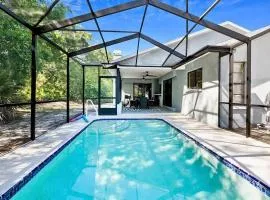 Hudson retreat, 3 Bedroom Pool Home!