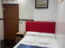 Hostal Granvia 628
