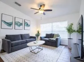 Entire Modern Home in Dade City