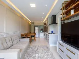 Apto 2Q c/ churrasq. prox da praia - BC - STL401