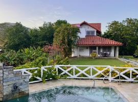 Beach and Mountain House near to Panama, hotel v destinaci Sajalices
