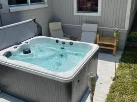 Modern Family Retreat Near Orlando Attractions