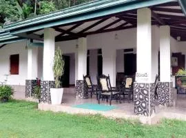 Salmanel Resort Ayagama - Rathnapura