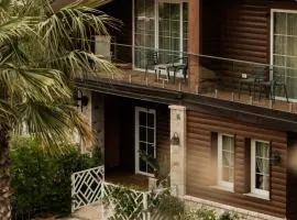 Bianca Hotel & Villa