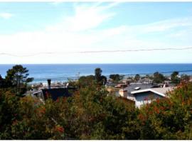 Snug Harbor, Hotel in Cambria