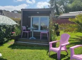 Cabane au bord de la mer