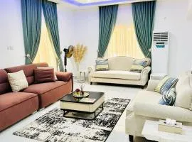 Flat 1 Modern 3BR En-suite Flat in Kaura Abuja