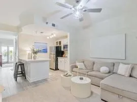 Salt Rim Located In Carillon Beach 4 Pools