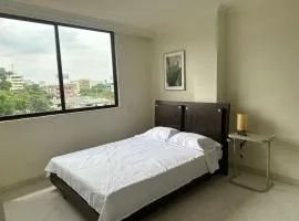 Gran habitación con terraza