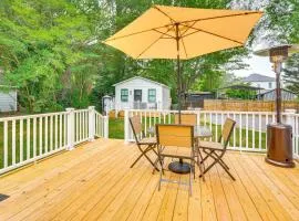 Walk to Uptwn Lexington Modern Retreat with Porch!