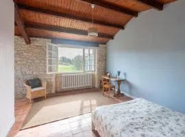 charming nature lodge in Périgord