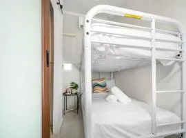 Room 6 Affordable Cool in Santurce Arts Area
