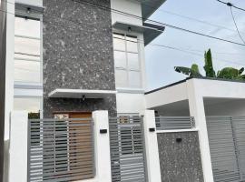 La Residencia-Calumpit, hotel v destinaci Calumpit