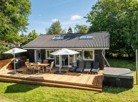 Nice Home In Nykøbing Sj With Wifi, hotel in Nykøbing Sjælland