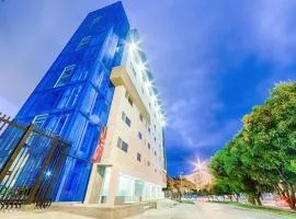 Hotel Blue 66