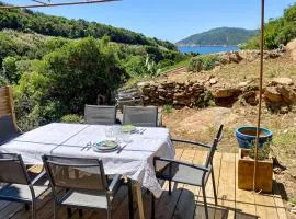 Stunning Home In Ile Du Levant - Hyères With Wifi