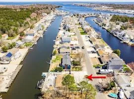 Newley updated Waterfront beach house