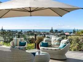 Island Views - Waihi Beach Holiday Home