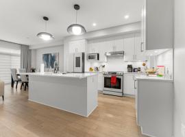 BLISS Modern Luxury 3BED Entire Townhome PLUS FREE Parking, hotel de lujo en Ottawa