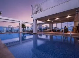 Amana Hotel & Residences