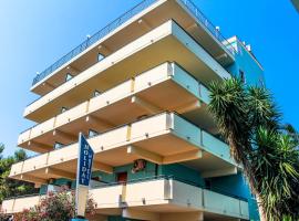 Hotel Holiday, hotell i San Benedetto del Tronto