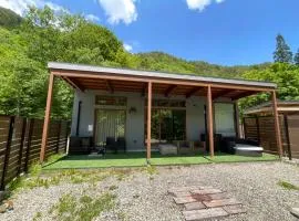 Wat Resort プライベート ヴィラ ひだいちのみや