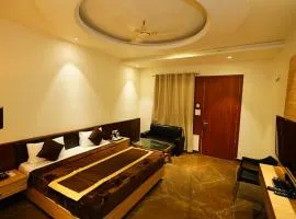 HOTEL Darbar-E-Khas Near Bypass Road - Providing Restaurant - Parking And Free Wi-fi Facility - A Luxurious Hotel In Bareily