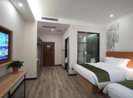 GreenTree Inn Express Hebei Shijiazhuang Zhengding County Changshan Dong Road, hotel poblíž Mezinárodní letiště Shijiazhuang Zhengding - SJW, Zhengding