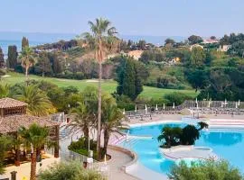 Cap Esterel - Duplex avec 2 terrasses dont une tropezienne, piscines et loisirs