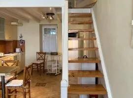 Roula's Suites