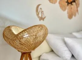 Villa Searra - Ocean Breeze Boutique Hotel Hideaway Rooms