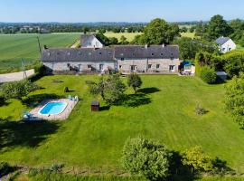 La Maison Neuve Gîtes, Hotel in Madré