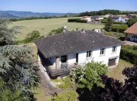 Cabana & Villa Le Perthuis Parking, Garden