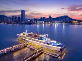 voco Lianyungang Star of HaizhouBay by IHG
