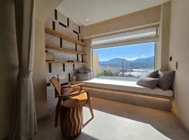 Utopia Luxury Suite