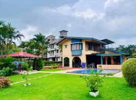 Bailey's Castle Villa