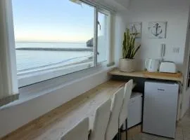 New! Gibraltar Beachfront Apartment, Sleeps 3