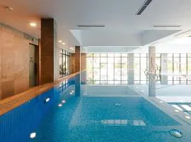 VacationClub - Green Port Apartament 506