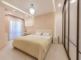 Beautiful 1 bedroom apartment on 1 Feodoseevskaya street Kyiv