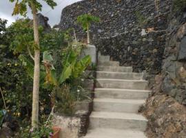 Acogedor Apartamento en Puerto Estaca, aparthotel em Puerto de la Estaca