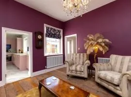 Luxury pair of Georgian apartments, hot tub, sea views, sleeps 12