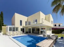 Porto de Mos 95 by Destination Algarve