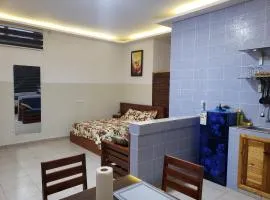 Amivi Plaza