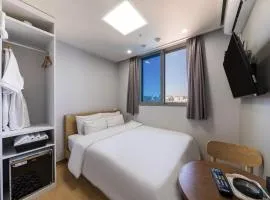 홍대신촌테마모텔