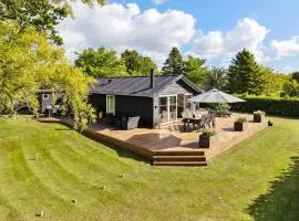 3 Bedroom Lovely Home In Sydals