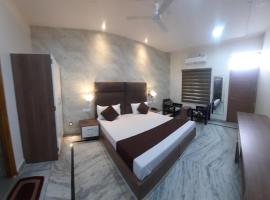 OYO 820574 The Highclass Hotel, מלון בבאטינדה