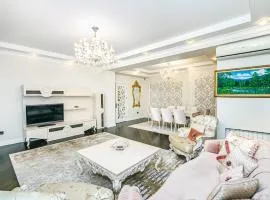 Stella Lux Apartment on Nizami str